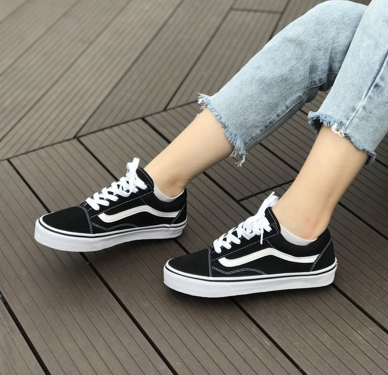 Giầy thể thao VANS