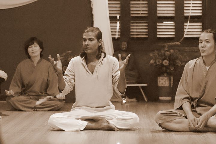 Thầy Ananda và cách tiếp cận Thiền Độc đáo